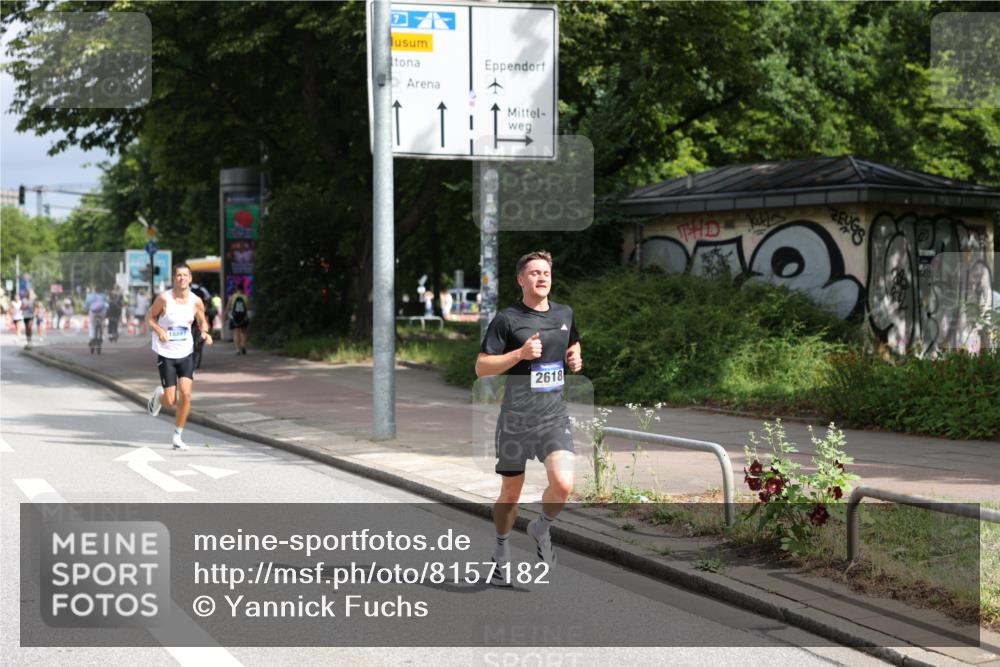 29.06.2025 - hella hamburg halbmarathon Yannick Fuchs http://msf.ph/oto/8157182 29.06.2025 10:18:13 20KM 35, 52, 2618, 4128, 7862, 11624, 18328, 18897, 18930 meine-sportfotos.de