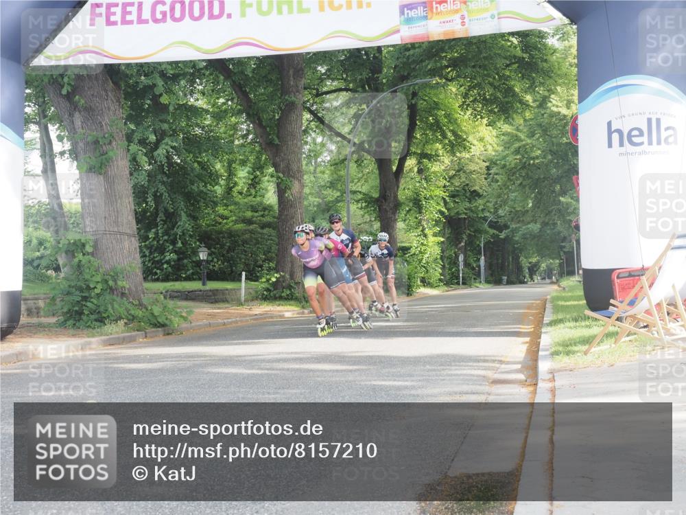 29.06.2025 - hella hamburg halbmarathon KatJ http://msf.ph/oto/8157210 29.06.2025 09:03:16 Zwischen KM18-KM19  meine-sportfotos.de