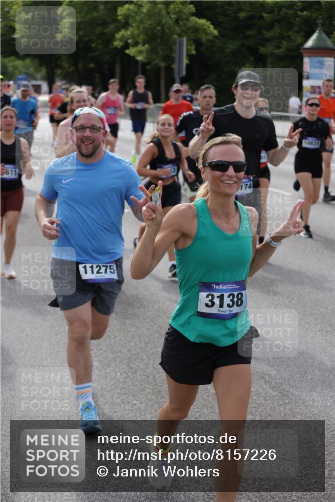 29.06.2025 - hella hamburg halbmarathon Jannik Wohlers http://msf.ph/oto/8157226 29.06.2025 10:17:27 Lombardsbrücke 1015, 1159, 1160, 1274, 1458, 1622, 1641, 1749, 1795, 2094, 2548, 3138, 3292, 5002, 5004, 5290, 5611, 5733, 7094, 7258, 7413, 7641, 7649, 8128, 8144, 8607, 8799, 9400, 9717, 9734, 9798, 9964, 10174, 10332, 10509, 10831, 11156, 11275, 11656, 11916, 12031, 12401, 12553, 12598, 12683, 12752, 13681, 13843, 14013, 14420, 14496, 14701, 14738, 14795, 14825, 15203, 15322, 15978, 16038, 16576, 16644, 16707, 16792, 17270, 17542, 17616 meine-sportfotos.de