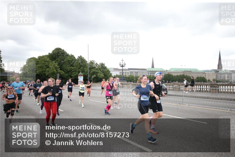 29.06.2025 - hella hamburg halbmarathon Jannik Wohlers http://msf.ph/oto/8157273 29.06.2025 10:54:09 Lombardsbrücke 1949, 2084, 2244, 2532, 2586, 3761, 3795, 3857, 4720, 4971, 5185, 5216, 5933, 5993, 6023, 6279, 7986, 8801, 8803, 9130, 10471, 11033, 11567, 11569, 12930, 13035, 13257, 13272, 13693, 13733, 13826, 14409, 15029, 15174, 15627, 15628, 15674, 15687, 15731, 16019, 16522, 16683, 17394, 19111 meine-sportfotos.de