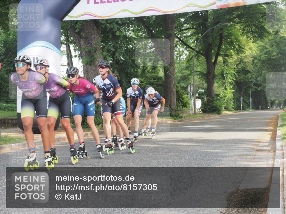 29.06.2025 - hella hamburg halbmarathon KatJ http://msf.ph/oto/8157305 29.06.2025 09:03:18 Zwischen KM18-KM19  meine-sportfotos.de