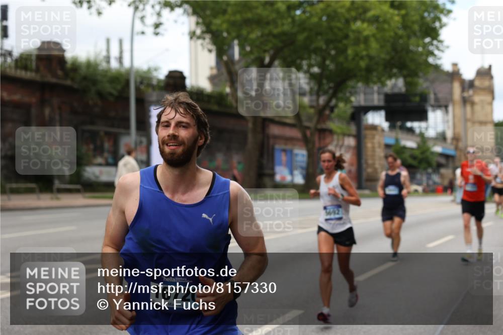 29.06.2025 - hella hamburg halbmarathon Yannick Fuchs http://msf.ph/oto/8157330 29.06.2025 10:38:26 20KM 1415, 1558, 2816, 3021, 3907, 4310, 4425, 4981, 4999, 5231, 5275, 5624, 5692, 6490, 6705, 6903, 6991, 7005, 8063, 8145, 8218, 8722, 8900, 9043, 9081, 9374, 9444, 9633, 9931, 10193, 10669, 10930, 11153, 11346, 12438, 12554, 12966, 13421, 13996, 14798, 14861, 15225, 15233, 15280, 15512, 15862, 16062, 16224, 16301, 16316, 16547, 16549, 16720, 16893, 17251, 17376, 17729, 17748, 17912, 18942 meine-sportfotos.de