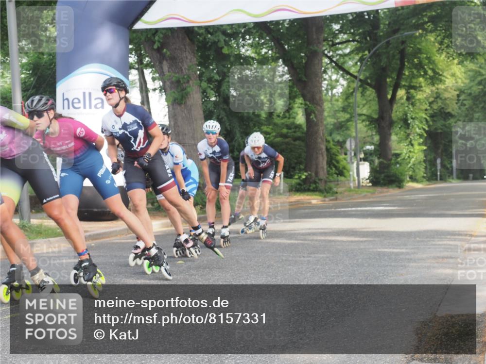 29.06.2025 - hella hamburg halbmarathon KatJ http://msf.ph/oto/8157331 29.06.2025 09:03:18 Zwischen KM18-KM19  meine-sportfotos.de