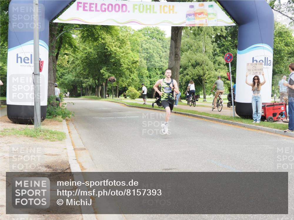 29.06.2025 - hella hamburg halbmarathon MichiJ http://msf.ph/oto/8157393 29.06.2025 10:07:31 Zwischen KM18-KM19  meine-sportfotos.de