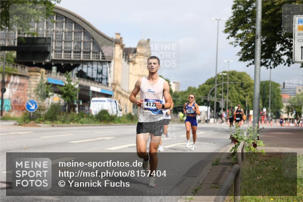 29.06.2025 - hella hamburg halbmarathon Yannick Fuchs http://msf.ph/oto/8157404 29.06.2025 10:18:28 20KM 35, 52, 4128, 7862, 9151, 11624, 16169, 17771, 18328, 18930 meine-sportfotos.de