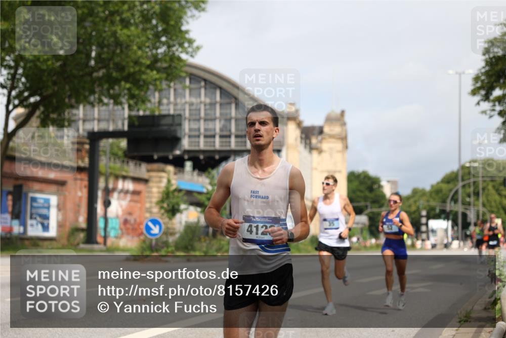 29.06.2025 - hella hamburg halbmarathon Yannick Fuchs http://msf.ph/oto/8157426 29.06.2025 10:18:29 20KM 35, 52, 4128, 7862, 9151, 11624, 16169, 17771, 18328, 18930 meine-sportfotos.de