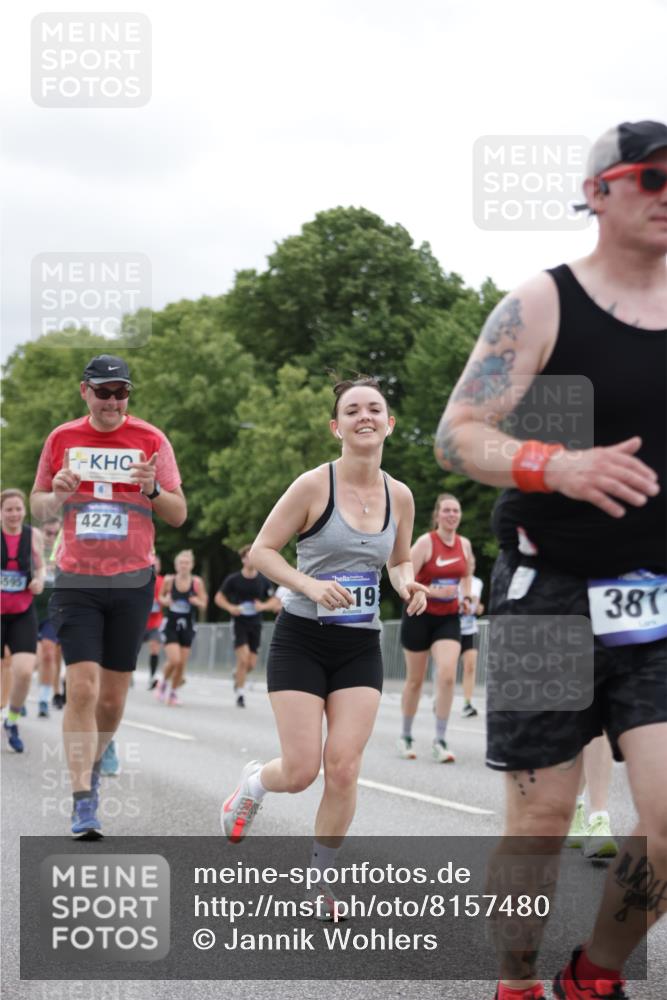 29.06.2025 - hella hamburg halbmarathon Jannik Wohlers http://msf.ph/oto/8157480 29.06.2025 11:01:24 Lombardsbrücke 1099, 1103, 1111, 1172, 1251, 1652, 1660, 2622, 2679, 3501, 3799, 3811, 3980, 4274, 4639, 4910, 5595, 6205, 6267, 6276, 6756, 6823, 7264, 7424, 7440, 7885, 7974, 8485, 8919, 9112, 9336, 10708, 11174, 11572, 11573, 11574, 11727, 11860, 11944, 12050, 12990, 13027, 13028, 13452, 13785, 14172, 14853, 15043, 15632, 15864, 16844, 17431, 17518, 17519, 18345, 18411, 18649 meine-sportfotos.de
