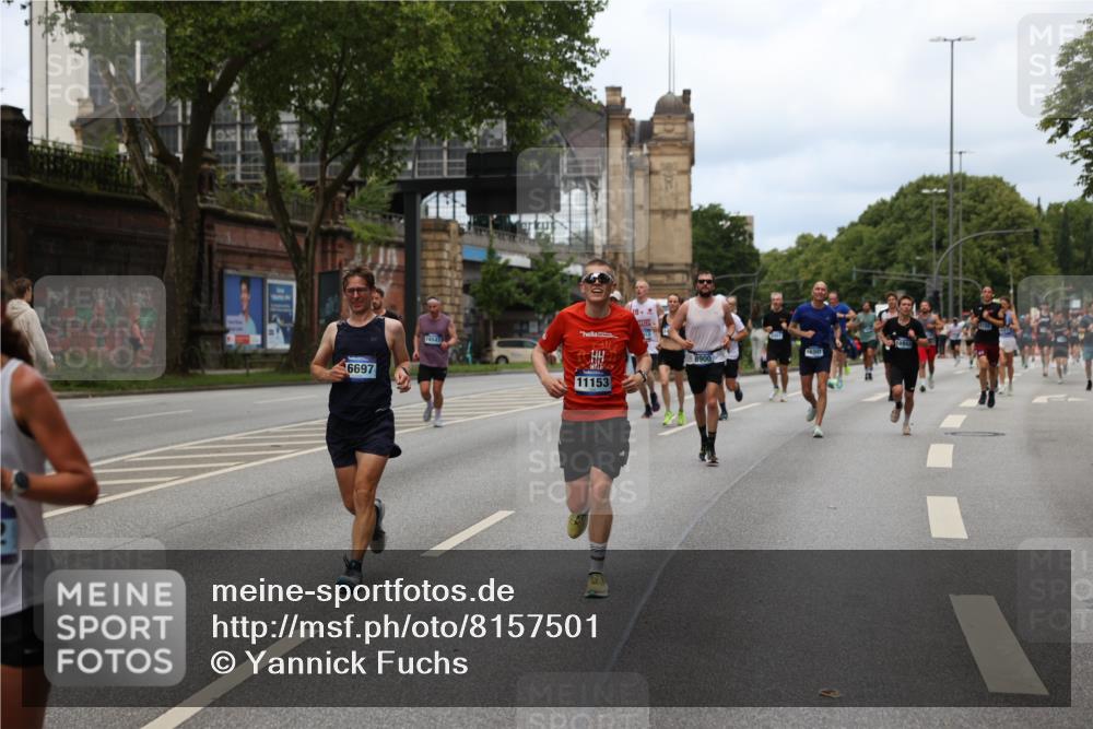 29.06.2025 - hella hamburg halbmarathon Yannick Fuchs http://msf.ph/oto/8157501 29.06.2025 10:38:28 20KM 1220, 1415, 1558, 2365, 2402, 2816, 3021, 3907, 4310, 4425, 4981, 4999, 5231, 5275, 5476, 5624, 5692, 6490, 6705, 6903, 6991, 7005, 7191, 8063, 8145, 8218, 8722, 8900, 9081, 9374, 9444, 9633, 10193, 10669, 10930, 11153, 11346, 11469, 12438, 12554, 12966, 13421, 13996, 14798, 14861, 15225, 15233, 15280, 15512, 15862, 16062, 16224, 16301, 16316, 16547, 16549, 16893, 17251, 17376, 17729, 17748, 17912, 18942 meine-sportfotos.de
