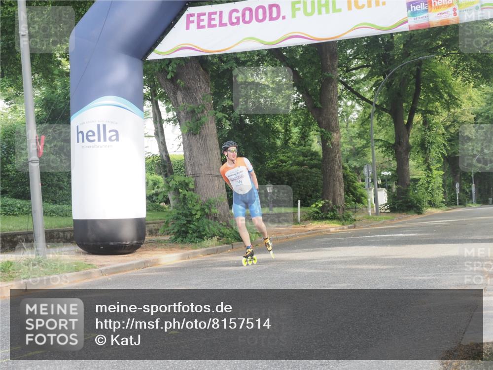 29.06.2025 - hella hamburg halbmarathon KatJ http://msf.ph/oto/8157514 29.06.2025 09:03:49 Zwischen KM18-KM19  meine-sportfotos.de