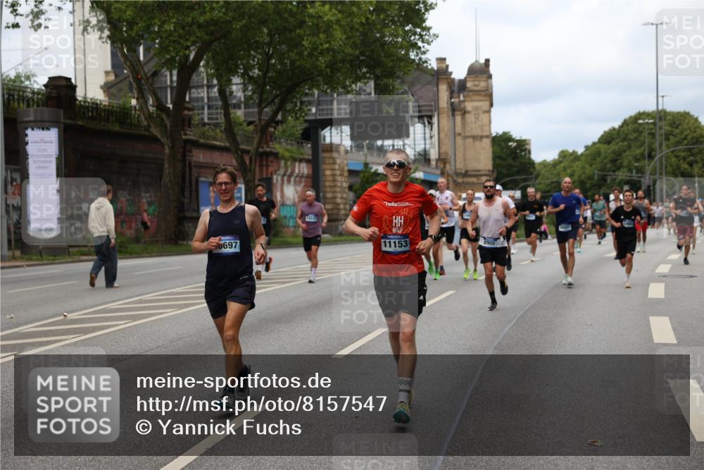 29.06.2025 - hella hamburg halbmarathon Yannick Fuchs http://msf.ph/oto/8157547 29.06.2025 10:38:28 20KM 1220, 1415, 1558, 2365, 2402, 2816, 3021, 3907, 4310, 4425, 4981, 4999, 5231, 5275, 5476, 5624, 5692, 6490, 6705, 6903, 6991, 7005, 7191, 8063, 8145, 8218, 8722, 8900, 9081, 9374, 9444, 9633, 10193, 10669, 10930, 11153, 11346, 11469, 12438, 12554, 12966, 13421, 13996, 14798, 14861, 15225, 15233, 15280, 15512, 15862, 16062, 16224, 16301, 16316, 16547, 16549, 16893, 17251, 17376, 17729, 17748, 17912, 18942 meine-sportfotos.de