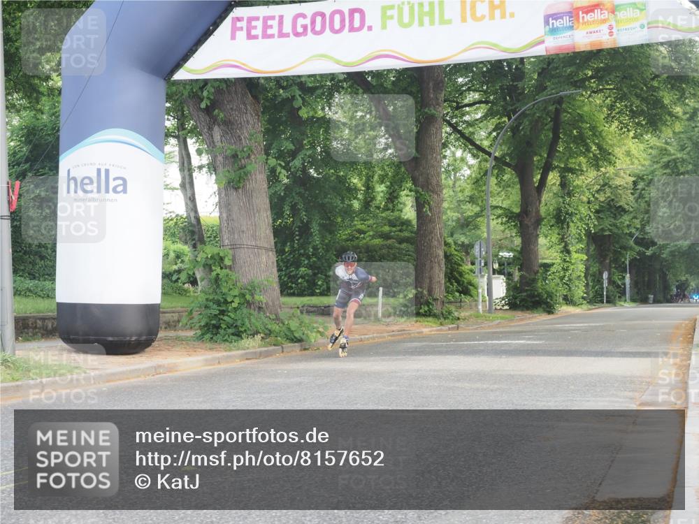 29.06.2025 - hella hamburg halbmarathon KatJ http://msf.ph/oto/8157652 29.06.2025 09:03:59 Zwischen KM18-KM19  meine-sportfotos.de