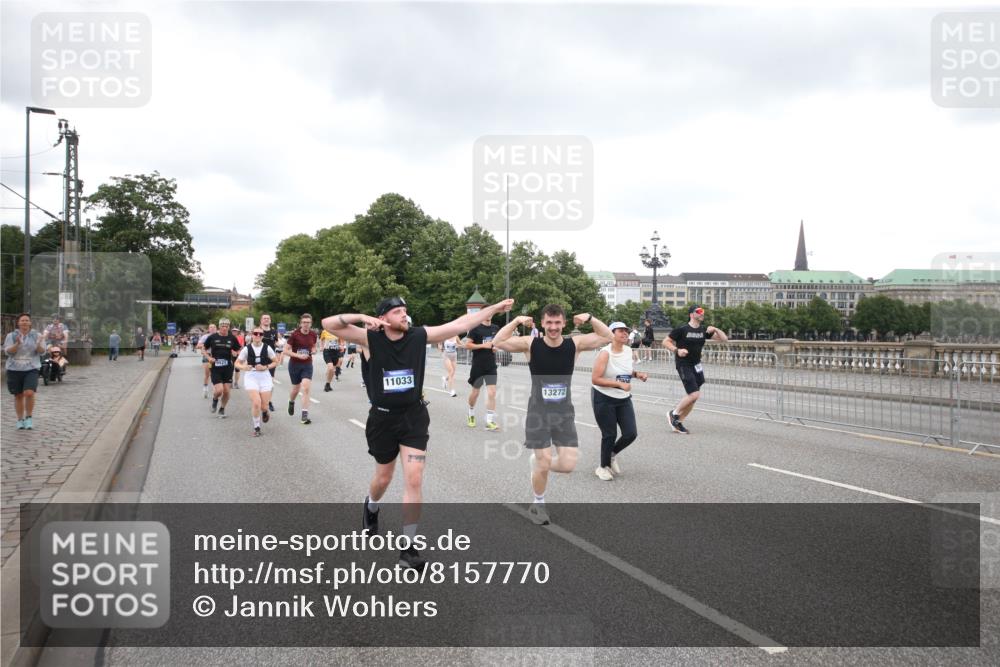 29.06.2025 - hella hamburg halbmarathon Jannik Wohlers http://msf.ph/oto/8157770 29.06.2025 10:54:20 Lombardsbrücke 1198, 2084, 2244, 2566, 2586, 2632, 4191, 4192, 5185, 5500, 5882, 5993, 6982, 7986, 8012, 8186, 9521, 10331, 10471, 11033, 11226, 11287, 11567, 11569, 12240, 12268, 12270, 12930, 13257, 13272, 13283, 13693, 13733, 13826, 13944, 13945, 14409, 14752, 15029, 15174, 15271, 15553, 15687, 15731, 16019, 16443, 16637, 16683, 17394, 18168, 18372, 19111 meine-sportfotos.de
