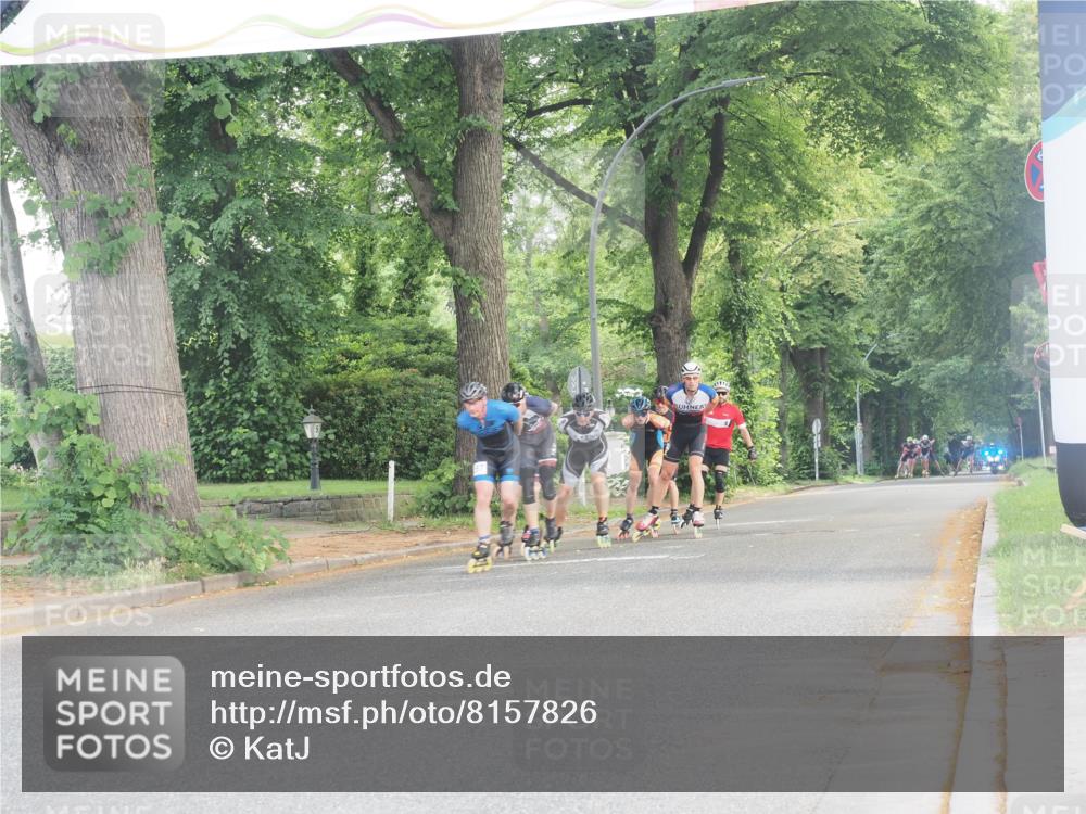 29.06.2025 - hella hamburg halbmarathon KatJ http://msf.ph/oto/8157826 29.06.2025 09:04:14 Zwischen KM18-KM19  meine-sportfotos.de