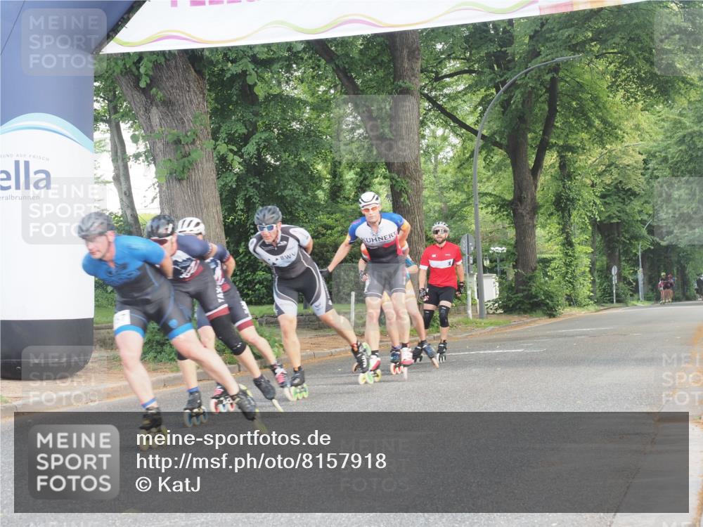 29.06.2025 - hella hamburg halbmarathon KatJ http://msf.ph/oto/8157918 29.06.2025 09:04:15 Zwischen KM18-KM19  meine-sportfotos.de