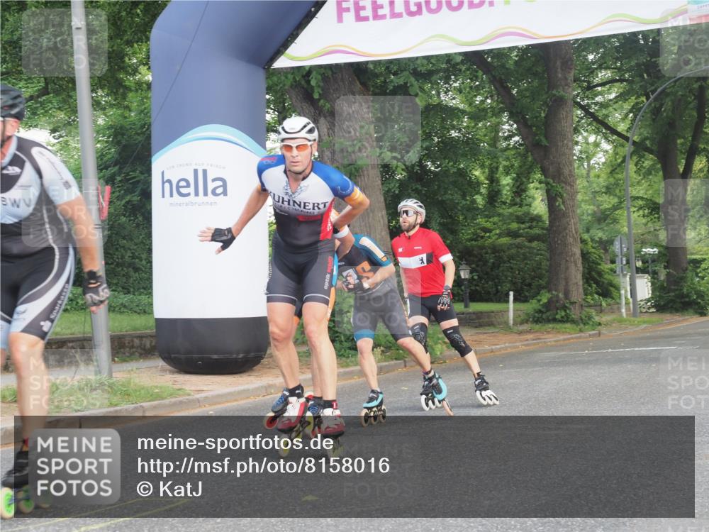 29.06.2025 - hella hamburg halbmarathon KatJ http://msf.ph/oto/8158016 29.06.2025 09:04:16 Zwischen KM18-KM19  meine-sportfotos.de
