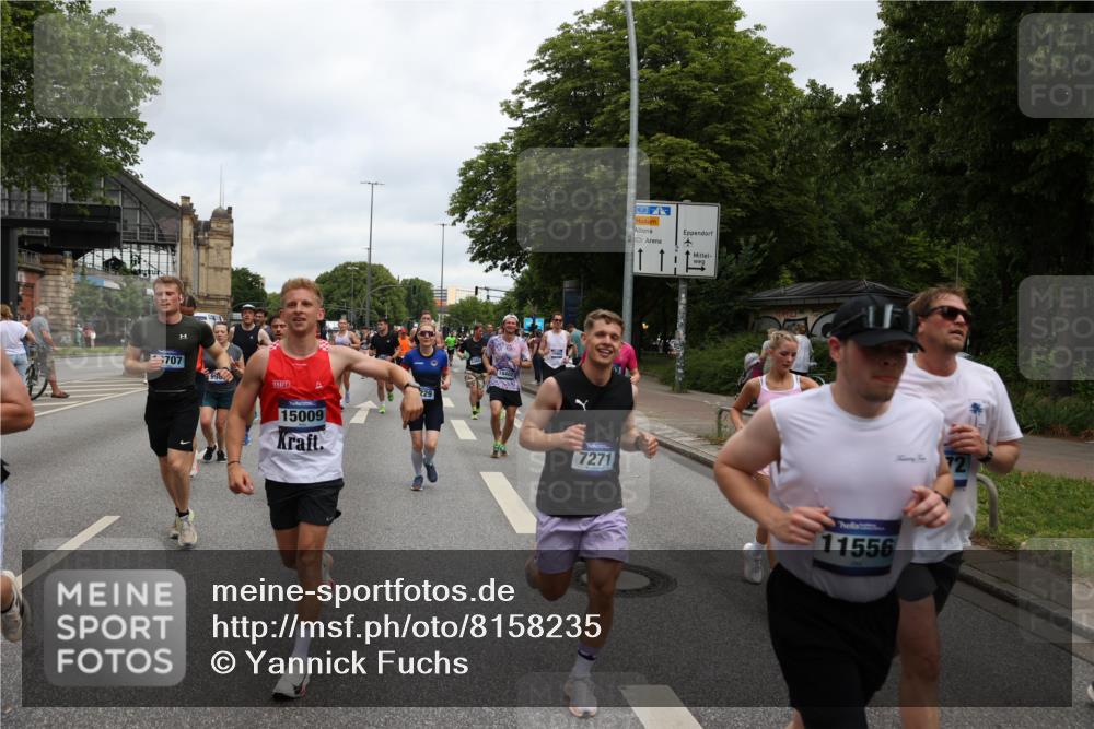 29.06.2025 - hella hamburg halbmarathon Yannick Fuchs http://msf.ph/oto/8158235 29.06.2025 10:58:54 20KM 1062, 1186, 1229, 1842, 2136, 2698, 3572, 3663, 3746, 4945, 5354, 5365, 6907, 6908, 7081, 7271, 7717, 8405, 9986, 10067, 10402, 10824, 10962, 11556, 12177, 12211, 12212, 12475, 12781, 12843, 13210, 13793, 14022, 14465, 15009, 16344, 16367, 16605, 16770, 16911, 17140, 17763, 17895, 18196, 18520, 18575, 18577, 18707, 18768 meine-sportfotos.de