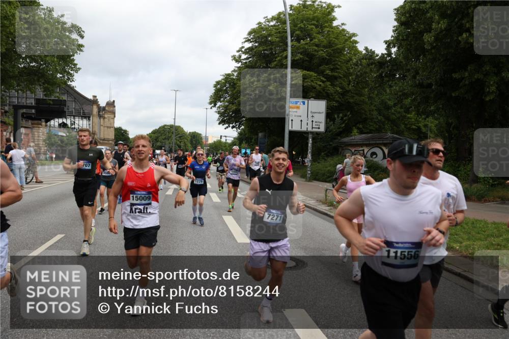 29.06.2025 - hella hamburg halbmarathon Yannick Fuchs http://msf.ph/oto/8158244 29.06.2025 10:58:54 20KM 1062, 1186, 1229, 1842, 2136, 2698, 3572, 3663, 3746, 4945, 5354, 5365, 6907, 6908, 7081, 7271, 7717, 8405, 9986, 10067, 10402, 10824, 10962, 11556, 12177, 12211, 12212, 12475, 12781, 12843, 13210, 13793, 14022, 14465, 15009, 16344, 16367, 16605, 16770, 16911, 17140, 17763, 17895, 18196, 18520, 18575, 18577, 18707, 18768 meine-sportfotos.de