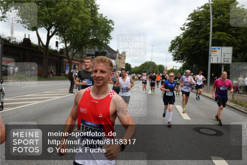29.06.2025 - hella hamburg halbmarathon Yannick Fuchs http://msf.ph/oto/8158317 29.06.2025 10:58:55 20KM 1062, 1186, 1229, 1842, 2136, 2698, 3572, 3663, 3746, 4945, 5354, 5365, 6907, 6908, 7081, 7271, 7717, 8405, 9986, 10067, 10402, 10824, 10962, 11556, 12177, 12211, 12212, 12475, 12781, 12843, 13210, 13793, 14022, 14465, 15009, 16344, 16367, 16605, 16770, 16911, 17140, 17763, 17895, 18196, 18520, 18575, 18577, 18707, 18768 meine-sportfotos.de