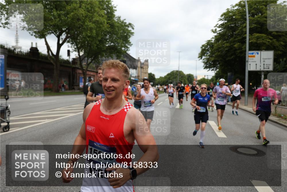 29.06.2025 - hella hamburg halbmarathon Yannick Fuchs http://msf.ph/oto/8158333 29.06.2025 10:58:55 20KM 1062, 1186, 1229, 1842, 2136, 2698, 3572, 3663, 3746, 4945, 5354, 5365, 6907, 6908, 7081, 7271, 7717, 8405, 9986, 10067, 10402, 10824, 10962, 11556, 12177, 12211, 12212, 12475, 12781, 12843, 13210, 13793, 14022, 14465, 15009, 16344, 16367, 16605, 16770, 16911, 17140, 17763, 17895, 18196, 18520, 18575, 18577, 18707, 18768 meine-sportfotos.de