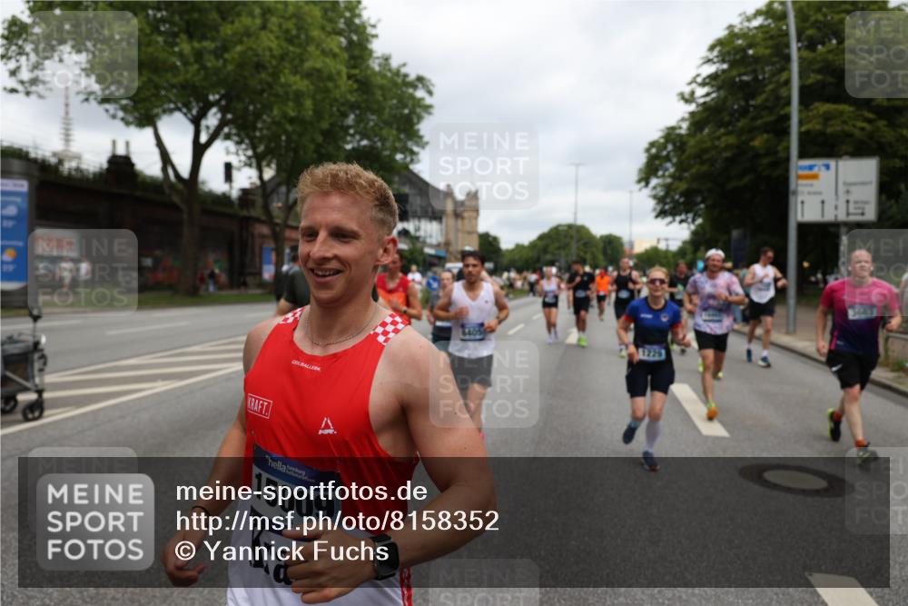 29.06.2025 - hella hamburg halbmarathon Yannick Fuchs http://msf.ph/oto/8158352 29.06.2025 10:58:55 20KM 1062, 1186, 1229, 1842, 2136, 2698, 3572, 3663, 3746, 4945, 5354, 5365, 6907, 6908, 7081, 7271, 7717, 8405, 9986, 10067, 10402, 10824, 10962, 11556, 12177, 12211, 12212, 12475, 12781, 12843, 13210, 13793, 14022, 14465, 15009, 16344, 16367, 16605, 16770, 16911, 17140, 17763, 17895, 18196, 18520, 18575, 18577, 18707, 18768 meine-sportfotos.de