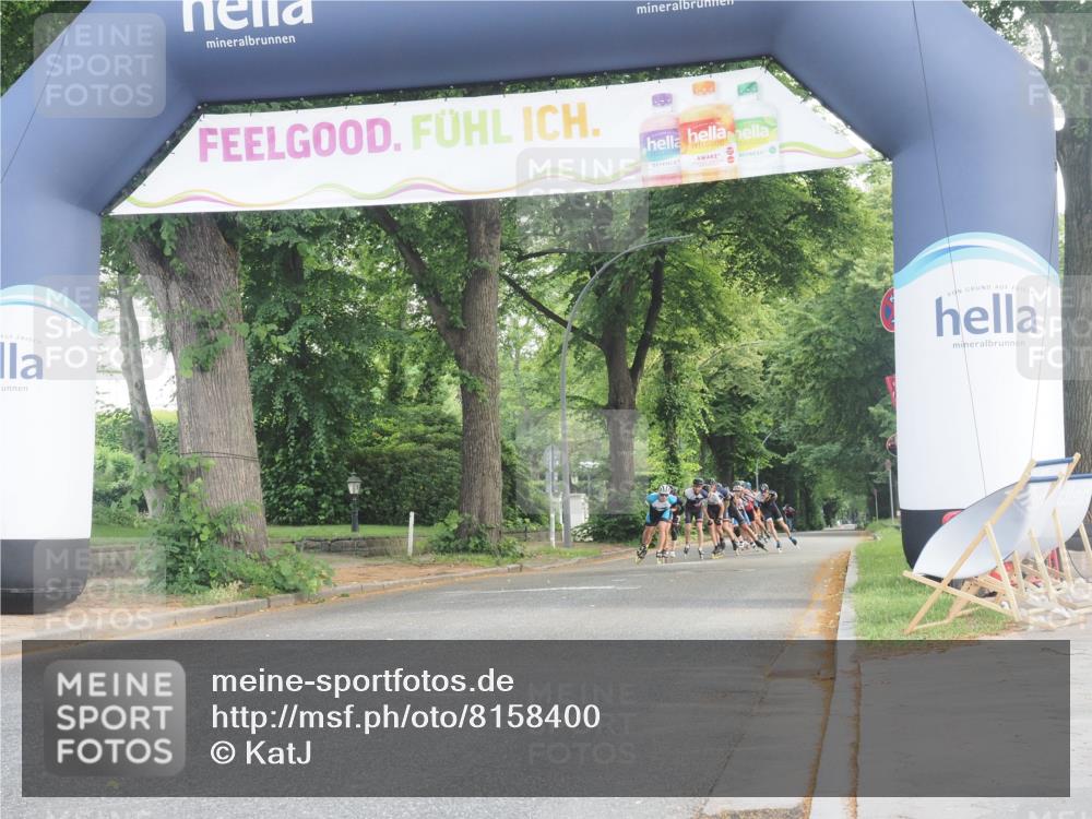 29.06.2025 - hella hamburg halbmarathon KatJ http://msf.ph/oto/8158400 29.06.2025 09:04:52 Zwischen KM18-KM19  meine-sportfotos.de