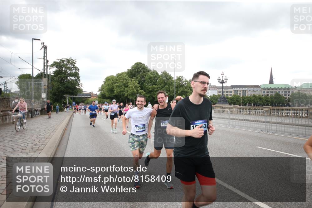 29.06.2025 - hella hamburg halbmarathon Jannik Wohlers http://msf.ph/oto/8158409 29.06.2025 10:54:30 Lombardsbrücke 1198, 2566, 2632, 3002, 4191, 4192, 5392, 5500, 5727, 5882, 6839, 6982, 8012, 8186, 9521, 9596, 10109, 10331, 10686, 11226, 11287, 11788, 11908, 12240, 12268, 12270, 13283, 13944, 13945, 13979, 13980, 14752, 15271, 15553, 16432, 16433, 16443, 16637, 16664, 16665, 18168, 18372, 19111 meine-sportfotos.de