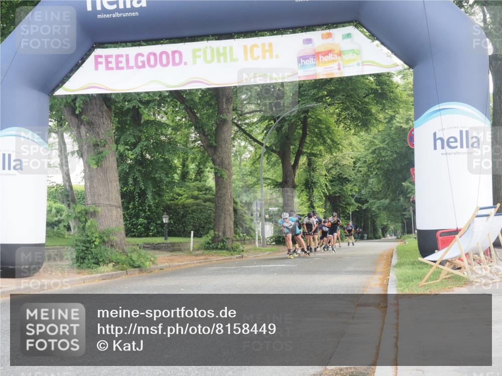 29.06.2025 - hella hamburg halbmarathon KatJ http://msf.ph/oto/8158449 29.06.2025 09:04:53 Zwischen KM18-KM19  meine-sportfotos.de