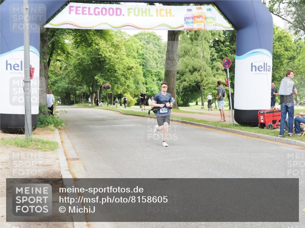 29.06.2025 - hella hamburg halbmarathon MichiJ http://msf.ph/oto/8158605 29.06.2025 10:09:05 Zwischen KM18-KM19 14932, 19072 meine-sportfotos.de