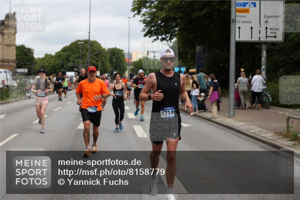 29.06.2025 - hella hamburg halbmarathon Yannick Fuchs http://msf.ph/oto/8158779 29.06.2025 10:58:59 20KM 1062, 1186, 1229, 1842, 1863, 2136, 2698, 3328, 3572, 3663, 3746, 4945, 5354, 5365, 6489, 6590, 6907, 6908, 7271, 7717, 8405, 9986, 10067, 10402, 10824, 10962, 11027, 11556, 12177, 12211, 12212, 12473, 12475, 12781, 13210, 13793, 14022, 14465, 15009, 16344, 16367, 16605, 16770, 16911, 17140, 17441, 17763, 17895, 18196, 18324, 18575, 18577, 18707, 18732, 18768 meine-sportfotos.de