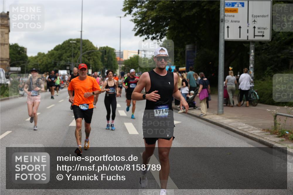 29.06.2025 - hella hamburg halbmarathon Yannick Fuchs http://msf.ph/oto/8158789 29.06.2025 10:58:59 20KM 1062, 1186, 1229, 1842, 1863, 2136, 2698, 3328, 3572, 3663, 3746, 4945, 5354, 5365, 6489, 6590, 6907, 6908, 7271, 7717, 8405, 9986, 10067, 10402, 10824, 10962, 11027, 11556, 12177, 12211, 12212, 12473, 12475, 12781, 13210, 13793, 14022, 14465, 15009, 16344, 16367, 16605, 16770, 16911, 17140, 17441, 17763, 17895, 18196, 18324, 18575, 18577, 18707, 18732, 18768 meine-sportfotos.de