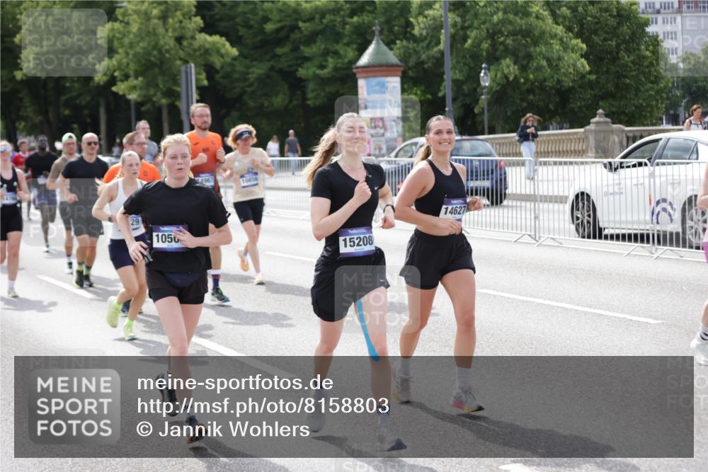 29.06.2025 - hella hamburg halbmarathon Jannik Wohlers http://msf.ph/oto/8158803 29.06.2025 10:18:13 Lombardsbrücke 1234, 1521, 1820, 2703, 2821, 3202, 3529, 3591, 3592, 4123, 4383, 4802, 5049, 5834, 5910, 6332, 6533, 7121, 7160, 7214, 7454, 8341, 8665, 9276, 9505, 9586, 9658, 9748, 10172, 10502, 10687, 10856, 11020, 12347, 12541, 12548, 12552, 12703, 12847, 13193, 13933, 14023, 14247, 14332, 14627, 14760, 14967, 15138, 15208, 15393, 15402, 15436, 15749, 15881, 16209, 16451, 17048, 17283, 17567, 18246, 18336, 18456, 18825 meine-sportfotos.de