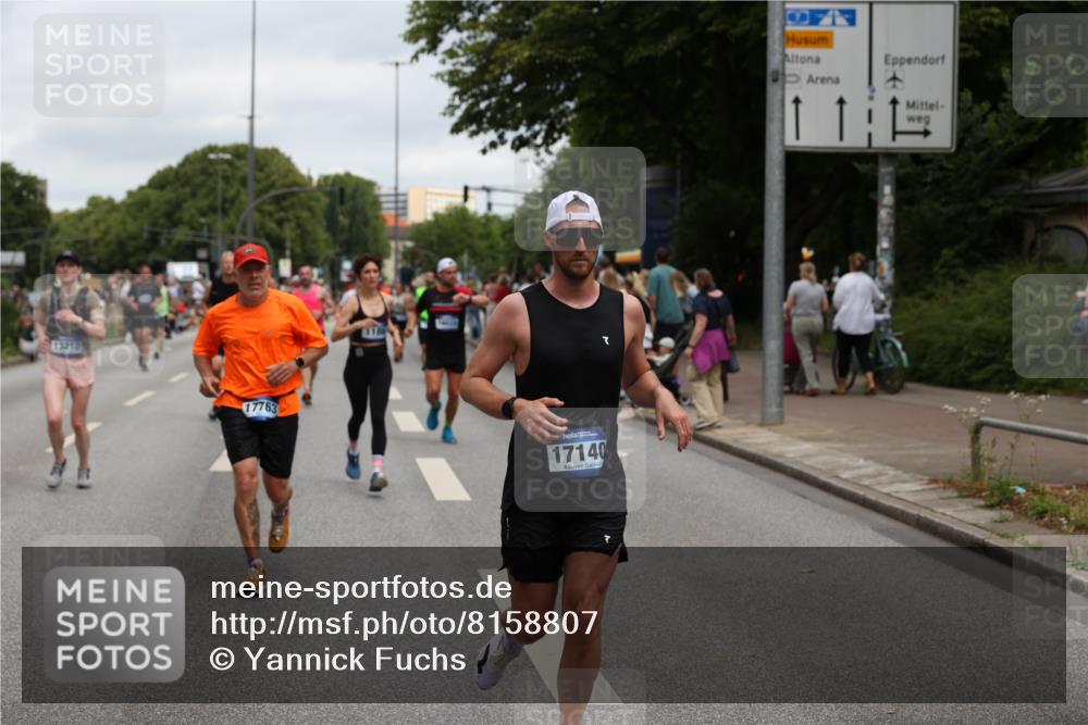 29.06.2025 - hella hamburg halbmarathon Yannick Fuchs http://msf.ph/oto/8158807 29.06.2025 10:58:59 20KM 1062, 1186, 1229, 1842, 1863, 2136, 2698, 3328, 3572, 3663, 3746, 4945, 5354, 5365, 6489, 6590, 6907, 6908, 7271, 7717, 8405, 9986, 10067, 10402, 10824, 10962, 11027, 11556, 12177, 12211, 12212, 12473, 12475, 12781, 13210, 13793, 14022, 14465, 15009, 16344, 16367, 16605, 16770, 16911, 17140, 17441, 17763, 17895, 18196, 18324, 18575, 18577, 18707, 18732, 18768 meine-sportfotos.de