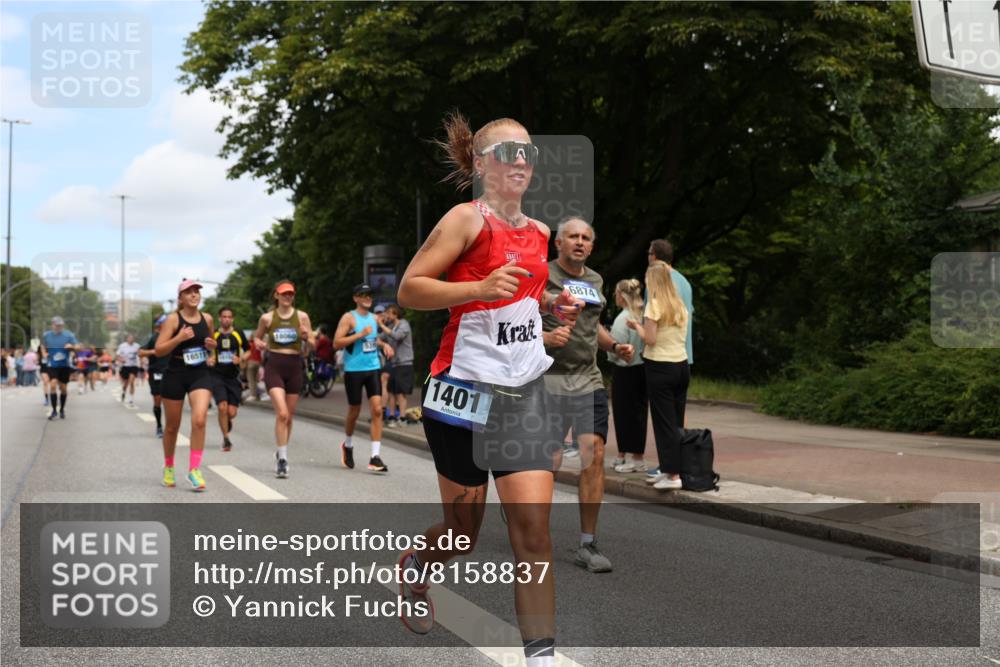29.06.2025 - hella hamburg halbmarathon Yannick Fuchs http://msf.ph/oto/8158837 29.06.2025 11:17:03 20KM 1072, 1110, 1349, 1401, 1755, 1963, 2125, 2478, 2688, 2993, 3770, 5251, 5369, 5395, 5412, 6030, 6303, 6784, 6785, 6874, 6939, 8181, 8206, 8207, 8327, 8896, 9556, 10158, 10880, 11596, 11756, 14510, 14512, 14793, 14821, 15324, 15619, 15767, 16511, 17335, 17885, 18060 meine-sportfotos.de