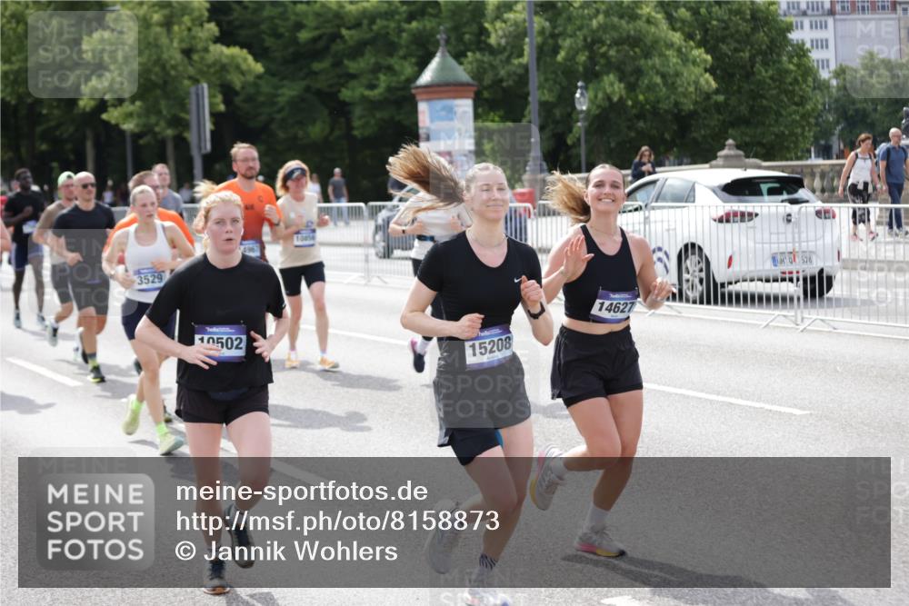 29.06.2025 - hella hamburg halbmarathon Jannik Wohlers http://msf.ph/oto/8158873 29.06.2025 10:18:13 Lombardsbrücke 1234, 1521, 1820, 2703, 2821, 3202, 3529, 3591, 3592, 4123, 4383, 4802, 5049, 5834, 5910, 6332, 6533, 7121, 7160, 7214, 7454, 8341, 8665, 9276, 9505, 9586, 9658, 9748, 10172, 10502, 10687, 10856, 11020, 12347, 12541, 12548, 12552, 12703, 12847, 13193, 13933, 14023, 14247, 14332, 14627, 14760, 14967, 15138, 15208, 15393, 15402, 15436, 15749, 15881, 16209, 16451, 17048, 17283, 17567, 18246, 18336, 18456, 18825 meine-sportfotos.de