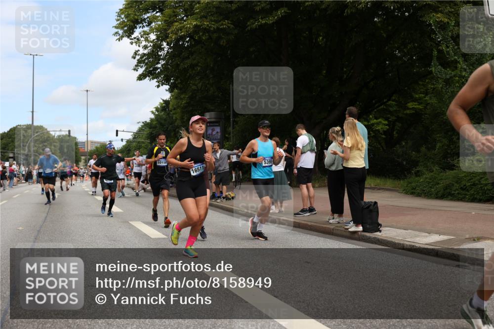 29.06.2025 - hella hamburg halbmarathon Yannick Fuchs http://msf.ph/oto/8158949 29.06.2025 11:17:04 20KM 1072, 1110, 1349, 1401, 1755, 1963, 2125, 2478, 2688, 2993, 3770, 5251, 5395, 5412, 6030, 6303, 6784, 6785, 6874, 6939, 8181, 8206, 8207, 8327, 8896, 9556, 10158, 10880, 11596, 11756, 14510, 14512, 14793, 14821, 15324, 15619, 15767, 16511, 17335, 17885, 18060, 18962 meine-sportfotos.de