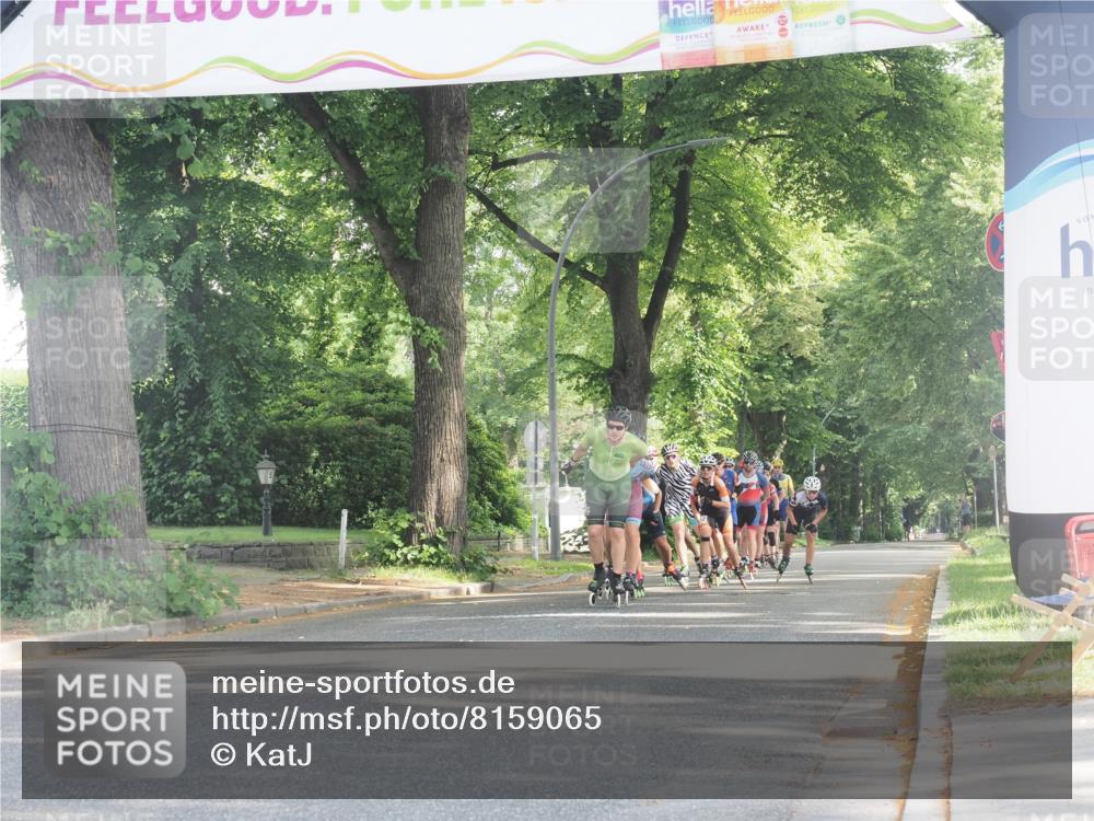 29.06.2025 - hella hamburg halbmarathon KatJ http://msf.ph/oto/8159065 29.06.2025 09:06:18 Zwischen KM18-KM19  meine-sportfotos.de