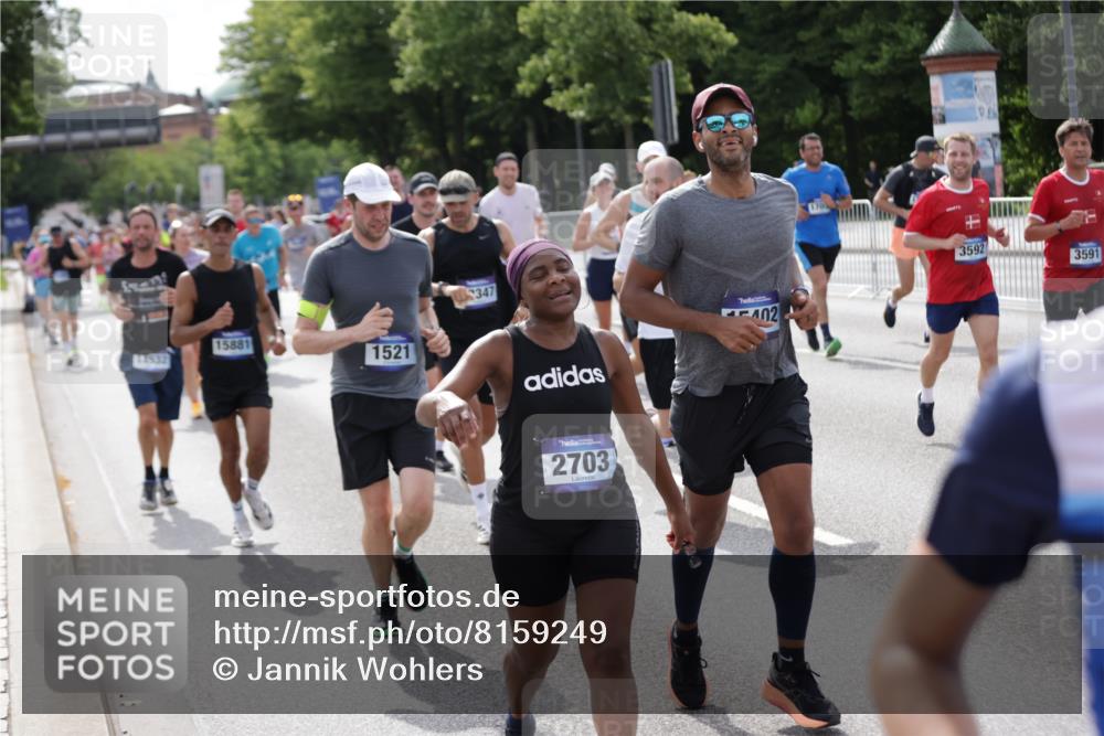 29.06.2025 - hella hamburg halbmarathon Jannik Wohlers http://msf.ph/oto/8159249 29.06.2025 10:18:20 Lombardsbrücke 1349, 1521, 2703, 2781, 2821, 3202, 3529, 3591, 3592, 4383, 4802, 5049, 5264, 5266, 5834, 5910, 6533, 7051, 7121, 7214, 7454, 8665, 9276, 9505, 9549, 10172, 10467, 10502, 10856, 11020, 12239, 12347, 12541, 12548, 12552, 12703, 12890, 14023, 14247, 14294, 14332, 14532, 14627, 14760, 14966, 14967, 15138, 15208, 15402, 15436, 15657, 15749, 15881, 16196, 16451, 17027, 17030, 17052, 17490, 17567, 18246, 18336, 18456 meine-sportfotos.de