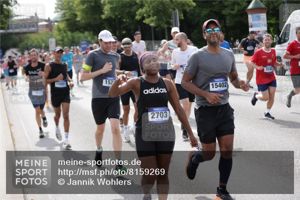 29.06.2025 - hella hamburg halbmarathon Jannik Wohlers http://msf.ph/oto/8159269 29.06.2025 10:18:20 Lombardsbrücke 1349, 1521, 2703, 2781, 2821, 3202, 3529, 3591, 3592, 4383, 4802, 5049, 5264, 5266, 5834, 5910, 6533, 7051, 7121, 7214, 7454, 8665, 9276, 9505, 9549, 10172, 10467, 10502, 10856, 11020, 12239, 12347, 12541, 12548, 12552, 12703, 12890, 14023, 14247, 14294, 14332, 14532, 14627, 14760, 14966, 14967, 15138, 15208, 15402, 15436, 15657, 15749, 15881, 16196, 16451, 17027, 17030, 17052, 17490, 17567, 18246, 18336, 18456 meine-sportfotos.de