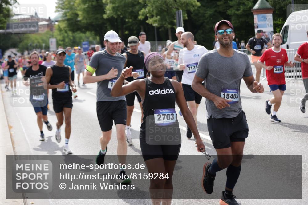 29.06.2025 - hella hamburg halbmarathon Jannik Wohlers http://msf.ph/oto/8159284 29.06.2025 10:18:20 Lombardsbrücke 1349, 1521, 2703, 2781, 2821, 3202, 3529, 3591, 3592, 4383, 4802, 5049, 5264, 5266, 5834, 5910, 6533, 7051, 7121, 7214, 7454, 8665, 9276, 9505, 9549, 10172, 10467, 10502, 10856, 11020, 12239, 12347, 12541, 12548, 12552, 12703, 12890, 14023, 14247, 14294, 14332, 14532, 14627, 14760, 14966, 14967, 15138, 15208, 15402, 15436, 15657, 15749, 15881, 16196, 16451, 17027, 17030, 17052, 17490, 17567, 18246, 18336, 18456 meine-sportfotos.de