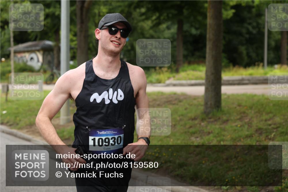 29.06.2025 - hella hamburg halbmarathon Yannick Fuchs http://msf.ph/oto/8159580 29.06.2025 10:38:43 20KM 1057, 1220, 1391, 1415, 1468, 1558, 1782, 1902, 1941, 2365, 2402, 2415, 2816, 3004, 3021, 3305, 3907, 4310, 4991, 4999, 5231, 5275, 5476, 5624, 5884, 6490, 6903, 7005, 7191, 7322, 8722, 9159, 9374, 9444, 9633, 10193, 10596, 10930, 11469, 12159, 12554, 12711, 12966, 13123, 14351, 14667, 14798, 14816, 15185, 15225, 15233, 15280, 15862, 16316, 16506, 16893, 17097, 17251, 17729, 17748, 18560, 18806, 19207 meine-sportfotos.de