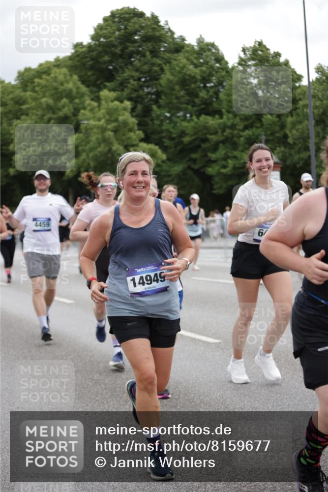 29.06.2025 - hella hamburg halbmarathon Jannik Wohlers http://msf.ph/oto/8159677 29.06.2025 11:02:15 Lombardsbrücke 1236, 1302, 1303, 1797, 3092, 3349, 3350, 3615, 4064, 4416, 4420, 4421, 4437, 4459, 4671, 4714, 5068, 5209, 5626, 5773, 5827, 6234, 6424, 8666, 9257, 9493, 9627, 9846, 10410, 10411, 10837, 11095, 11439, 11824, 12132, 12999, 14431, 14949, 15970, 16396, 16397, 16598, 16652, 17204, 18020, 18227, 18257, 18295, 18446, 18964, 18969 meine-sportfotos.de