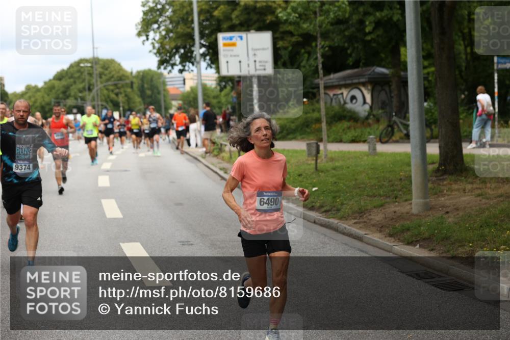29.06.2025 - hella hamburg halbmarathon Yannick Fuchs http://msf.ph/oto/8159686 29.06.2025 10:38:44 20KM 1057, 1220, 1391, 1415, 1468, 1782, 1902, 1941, 2365, 2402, 2415, 2816, 3004, 3021, 3305, 3907, 4310, 4991, 4999, 5231, 5275, 5476, 5624, 5884, 6490, 6903, 7005, 7191, 7322, 8722, 9159, 9374, 9444, 9633, 10193, 10596, 10930, 11469, 12159, 12554, 12711, 12966, 13123, 14351, 14667, 14798, 14816, 15185, 15225, 15233, 15280, 15862, 16316, 16506, 16893, 17097, 17251, 17729, 17748, 18560, 18806, 19207 meine-sportfotos.de