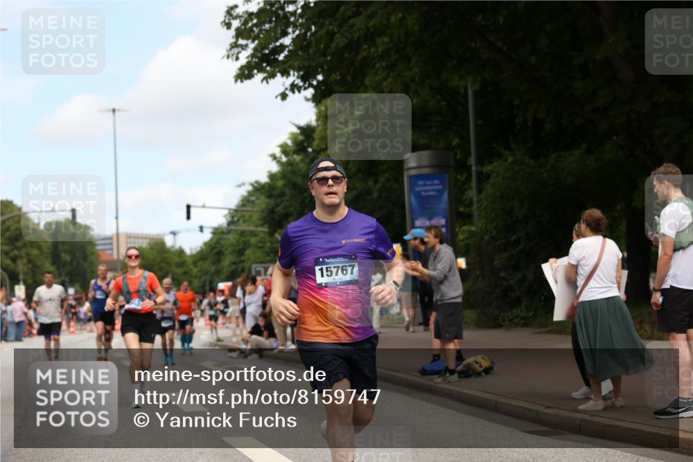 29.06.2025 - hella hamburg halbmarathon Yannick Fuchs http://msf.ph/oto/8159747 29.06.2025 11:17:14 20KM 1072, 1349, 1401, 1755, 1963, 2306, 2351, 2688, 2993, 3464, 3466, 5395, 5412, 5493, 5939, 6303, 6546, 6874, 7114, 7115, 8327, 8778, 9301, 9556, 9855, 10158, 10880, 11756, 14510, 14512, 14793, 14821, 15619, 15767, 16511, 16631, 17147, 17335, 18060, 18611, 18962 meine-sportfotos.de