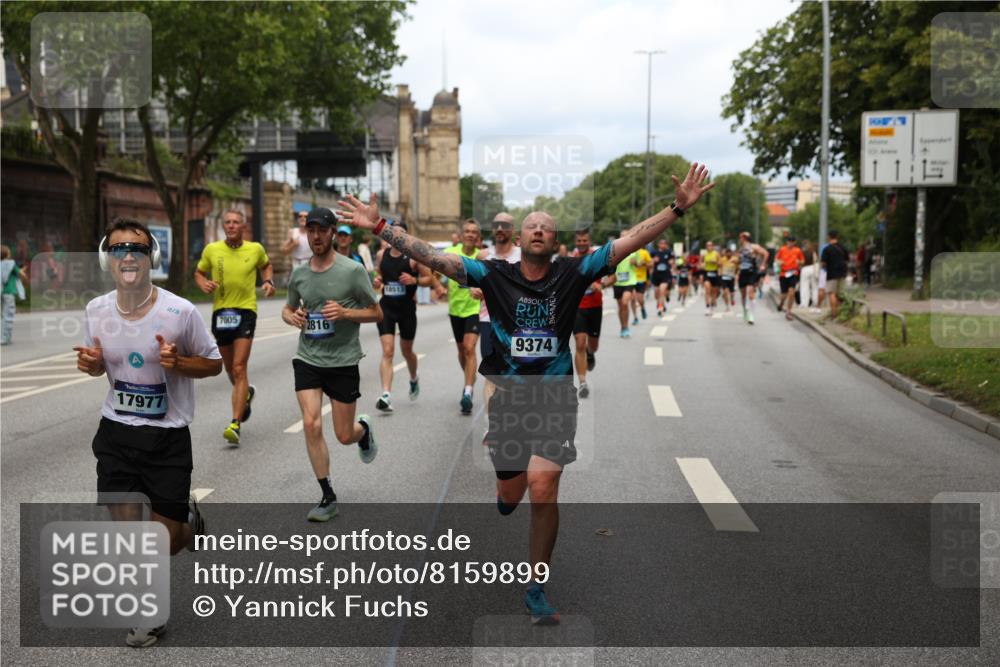 29.06.2025 - hella hamburg halbmarathon Yannick Fuchs http://msf.ph/oto/8159899 29.06.2025 10:38:45 20KM 1057, 1220, 1391, 1415, 1468, 1782, 1902, 1941, 2365, 2402, 2415, 2816, 3004, 3021, 3305, 3907, 4310, 4691, 4991, 4999, 5231, 5275, 5476, 5624, 5884, 6490, 6903, 7005, 7191, 7322, 8722, 9159, 9374, 9444, 9633, 10193, 10596, 11469, 12159, 12554, 12711, 12966, 13123, 14351, 14667, 14798, 14816, 15185, 15225, 15233, 15280, 15862, 16316, 16506, 16893, 17097, 17251, 17729, 17748, 18560, 18806, 19207 meine-sportfotos.de
