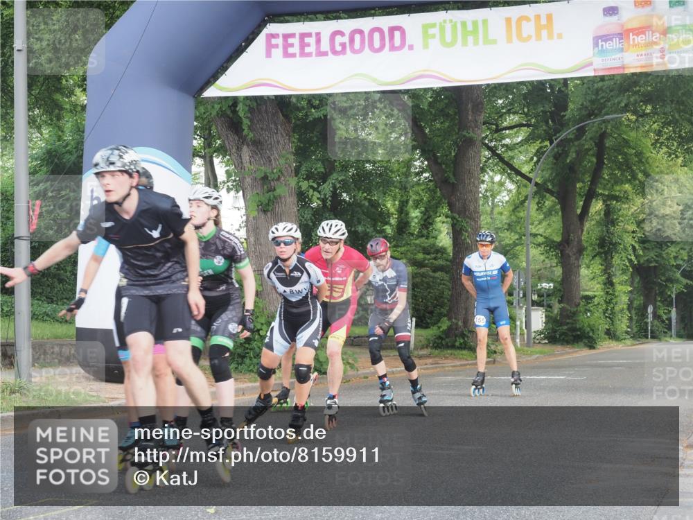 29.06.2025 - hella hamburg halbmarathon KatJ http://msf.ph/oto/8159911 29.06.2025 09:07:46 Zwischen KM18-KM19  meine-sportfotos.de