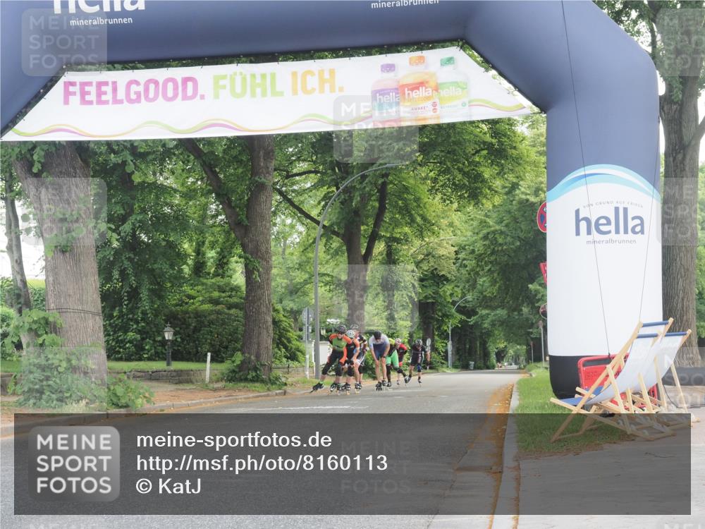 29.06.2025 - hella hamburg halbmarathon KatJ http://msf.ph/oto/8160113 29.06.2025 09:08:41 Zwischen KM18-KM19  meine-sportfotos.de
