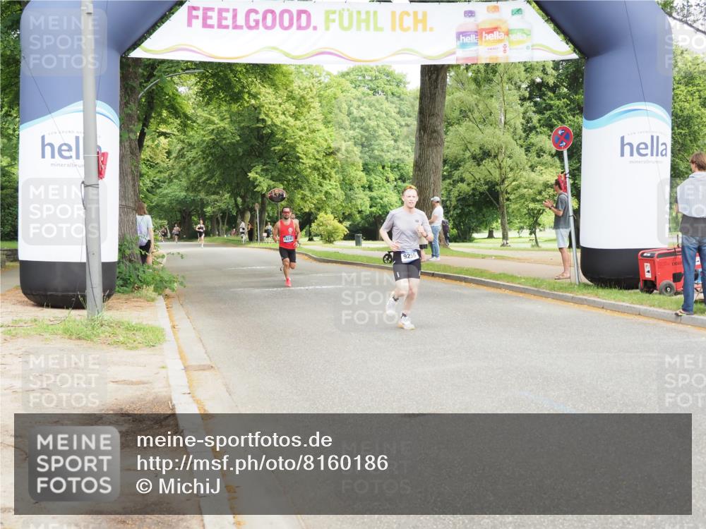 29.06.2025 - hella hamburg halbmarathon MichiJ http://msf.ph/oto/8160186 29.06.2025 10:10:50 Zwischen KM18-KM19 9255, 18848 meine-sportfotos.de