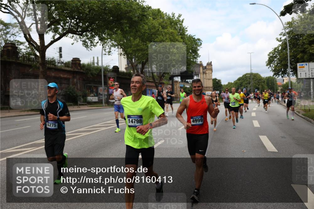 29.06.2025 - hella hamburg halbmarathon Yannick Fuchs http://msf.ph/oto/8160413 29.06.2025 10:38:48 20KM 1057, 1220, 1391, 1415, 1468, 1782, 1902, 1941, 2365, 2402, 2415, 2816, 3004, 3021, 3098, 3305, 3907, 4310, 4691, 4991, 4999, 5231, 5275, 5476, 5884, 6903, 7005, 7191, 7322, 7710, 8722, 8928, 9159, 9444, 10193, 10596, 11469, 12159, 12554, 12711, 13123, 14351, 14667, 14798, 14816, 15185, 15225, 15233, 15280, 16316, 16506, 16893, 17097, 17251, 17729, 17748, 18560, 18806, 19207 meine-sportfotos.de