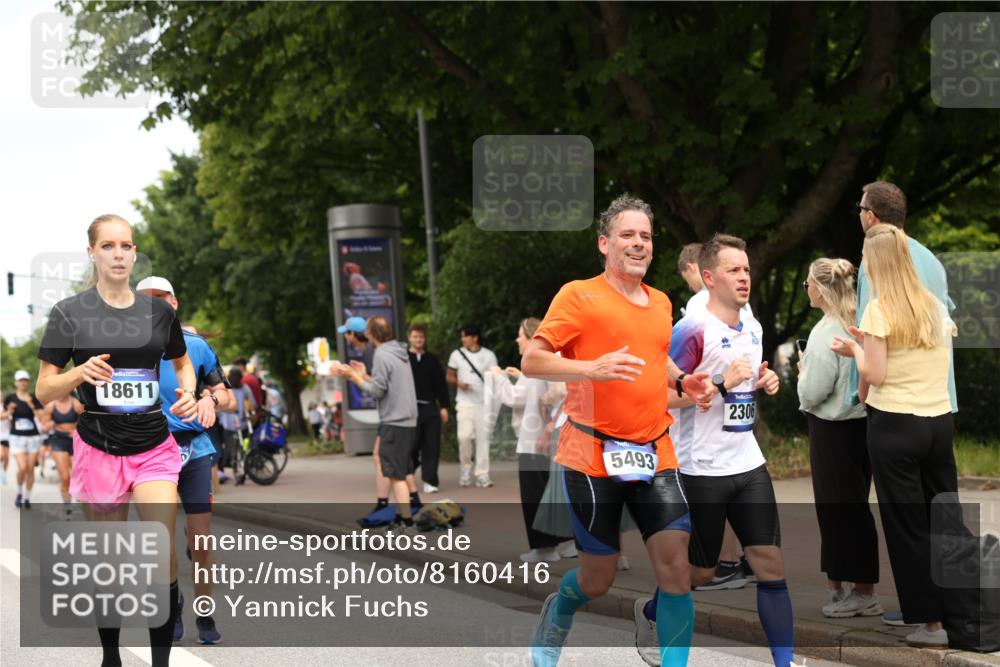 29.06.2025 - hella hamburg halbmarathon Yannick Fuchs http://msf.ph/oto/8160416 29.06.2025 11:17:23 20KM 1963, 2306, 2351, 2529, 2688, 3458, 3464, 3466, 4979, 5412, 5493, 5939, 6102, 6303, 6546, 7114, 7115, 8327, 8387, 8778, 9301, 9556, 9855, 11110, 11756, 14821, 15505, 15767, 16631, 17147, 17335, 18060, 18611, 18685, 18962 meine-sportfotos.de