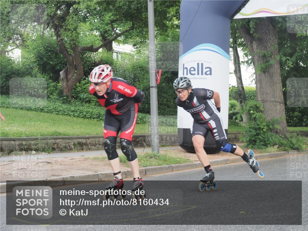 29.06.2025 - hella hamburg halbmarathon KatJ http://msf.ph/oto/8160434 29.06.2025 09:08:45 Zwischen KM18-KM19  meine-sportfotos.de